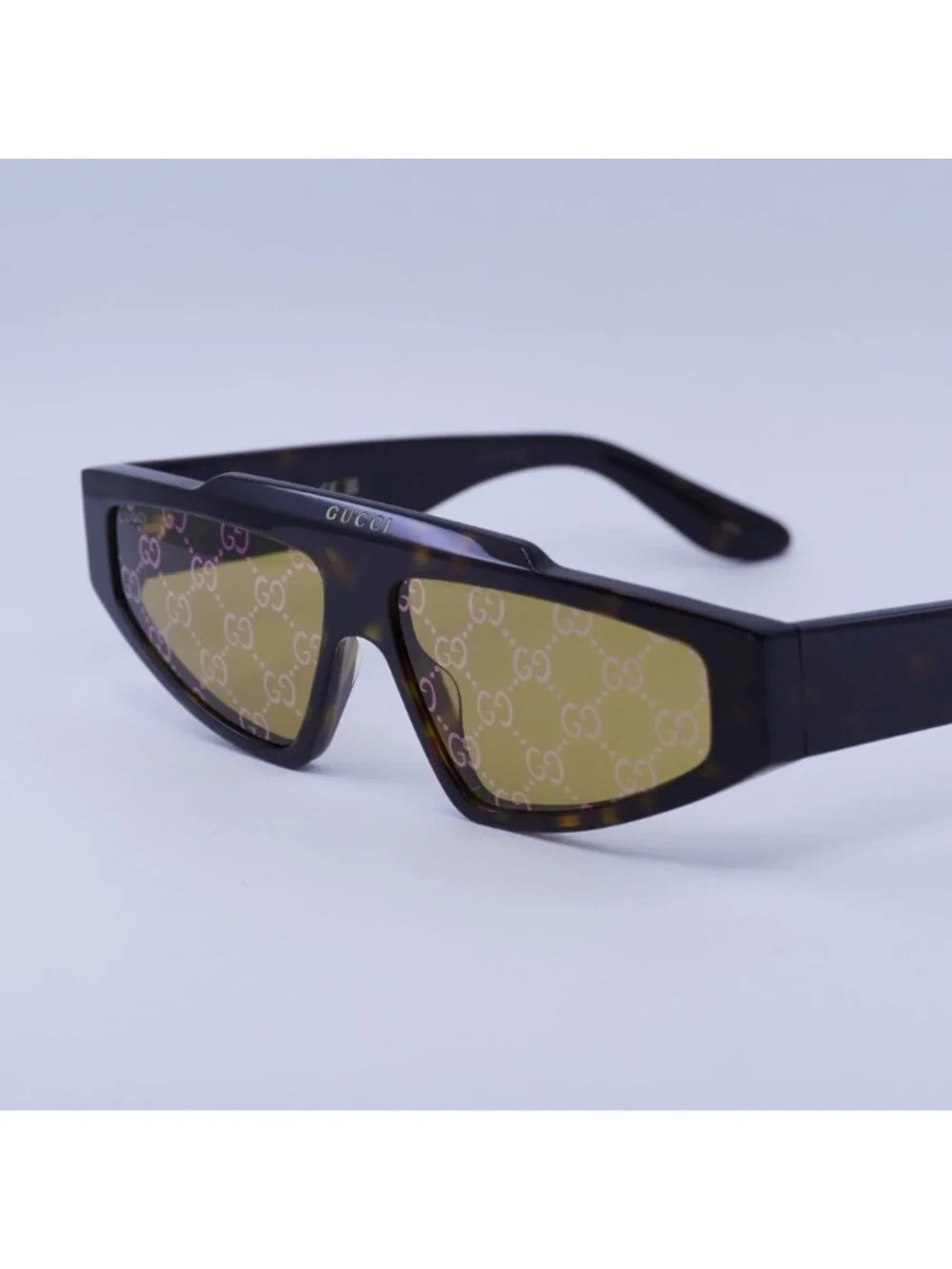 Gucci GG1591S 002 Sunglasses Havana Browline Frame, Yellow Lenses
